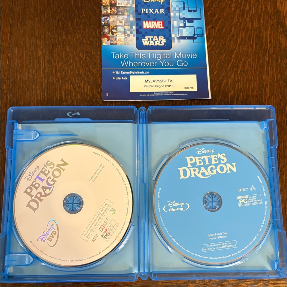 Disney Pete's Dragon Blu-ray with Green Dragon - Picture 3 of 3